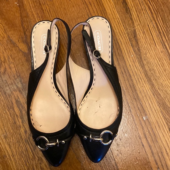 Coach Shoes - Coach Dakota slings